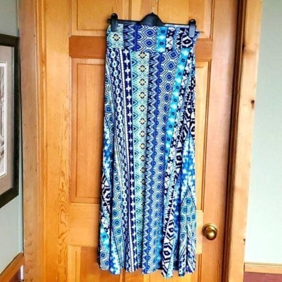 Renee C. Sz. S Multi-Colored Blues Pull-on Maxi Skirt - Picture 1 of 8